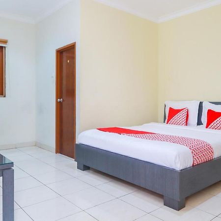Oyo 2196 Ss Homes Jakarta Exteriér fotografie