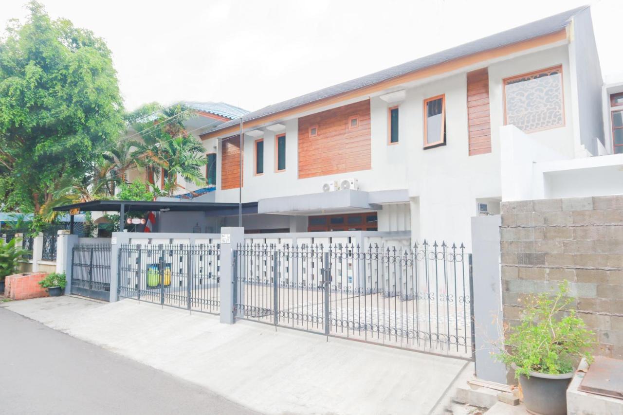 Oyo 2196 Ss Homes Jakarta Exteriér fotografie