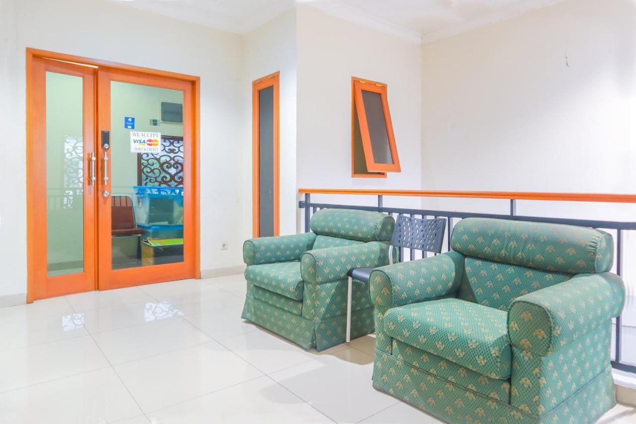 Oyo 2196 Ss Homes Jakarta Exteriér fotografie